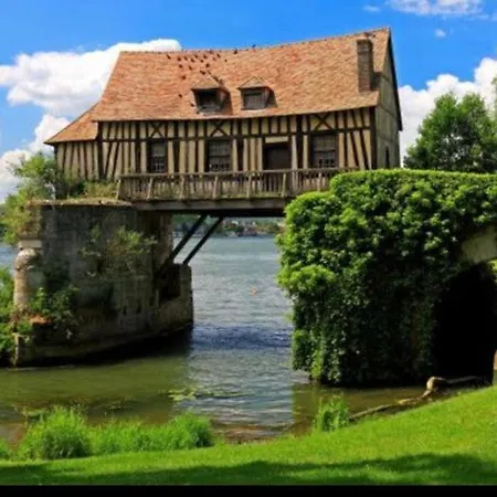 Apartment Convivial, Et Spacieux